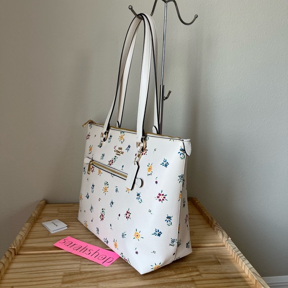 ✅Coach purse - Picture 3 of 12